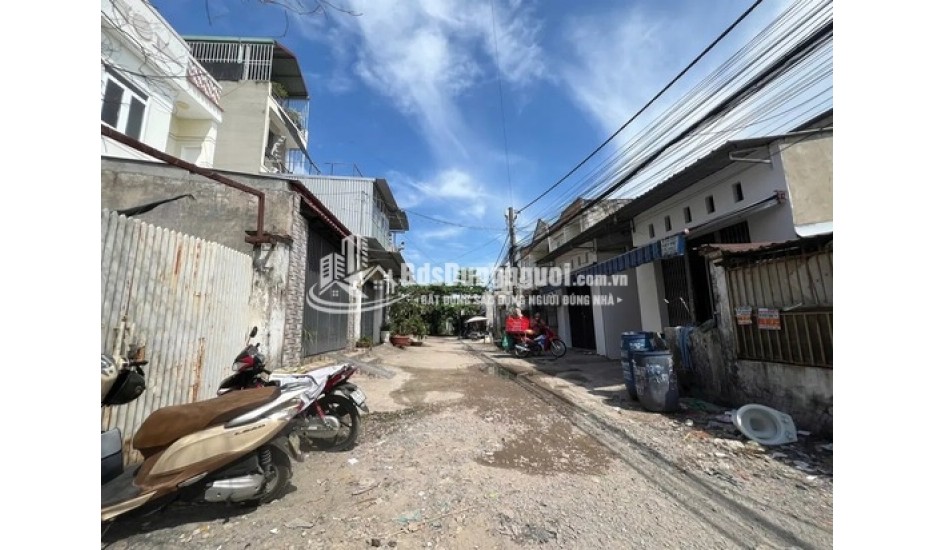 BÁN CĂN HỘ DỊCH VỤ CÒN MỚI - GỒM 1 KIOT TẠP HOÁ - 15 PHÒNG THUÊ 21 TỶ